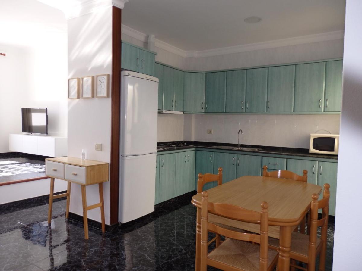 Toni'S Apartment Arinaga Ngoại thất bức ảnh